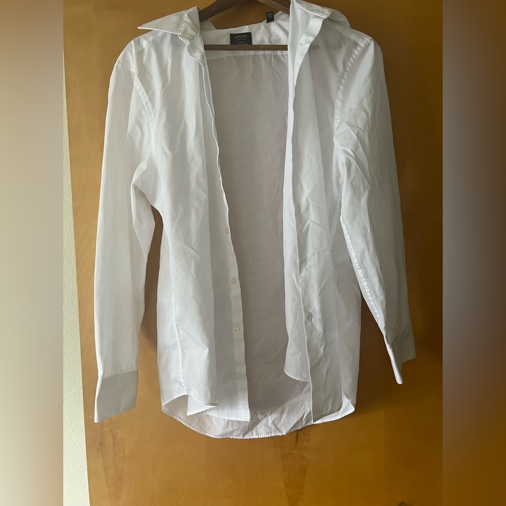 Men’s white dress shirt